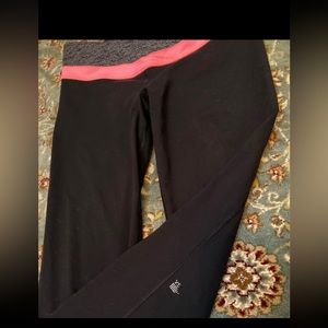 Women’s Medium VSX Victoria’s Secret Pants